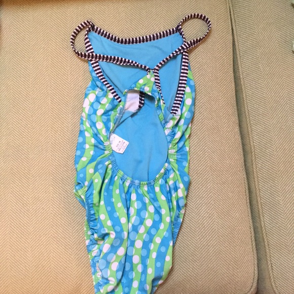 3 DOLFIN uglie swimsuits - Picture 5 of 6